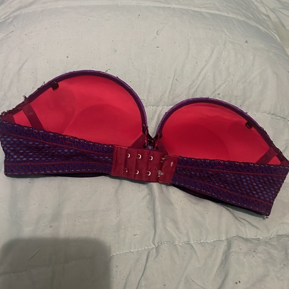 VS bra - Picture 2 of 3